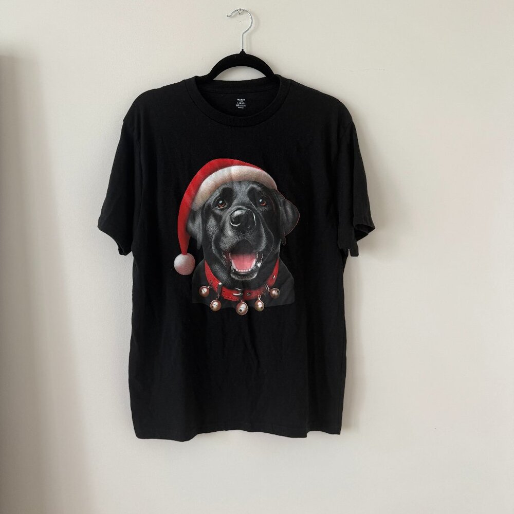 Black Lab Christmas Graphic Tee – Size L